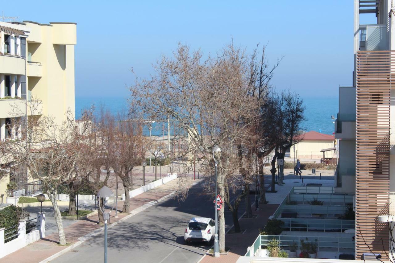Caesar Hotel 3*